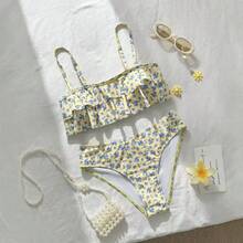 Women's Two-Piece Swimsuit With Halter Neck Lace And Ruffles, Stylizes And Flatters The Figure. - 圖片色 - 查看 3