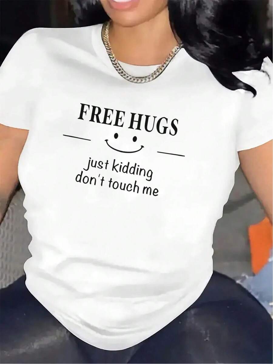 Camiseta de manga corta para mujer, hecha de material ligero y duradero, presenta un divertido diseño estampado con la frase "Abrazos gratis, es broma, no me toques", adecuada para uso casual en casa, en cafeterías o en la oficina, ajuste cómodo, estilo diario, tecnología de impresión en tela, estilo básico universal. - Blanco - Ver 1