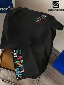 Bonita camiseta celeste con diseño floral "Samoa Always in my Heart", estilo tropical ideal para amantes de la cultura polinesia. - Negro - Ver 4