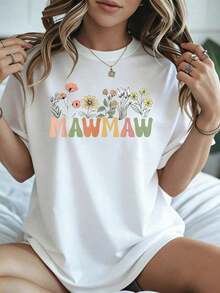 Elegante y casual para mujer, manga corta, camiseta floral Mawmaw, Día de la Madre, flores de jardín y texto, ropa casual blanca para primavera y verano. - Blanco - Ver 8