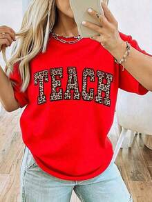 Nueva Camiseta Casual de Verano para Mujer con Estampado de Leopardo para Maestras - Cómoda, de Cuello Redondo y Manga Corta con Diseño de LEOPARD SPOT TEACH y Letras de Equipo Escolar - Top Casual Adecuado para Educadores, Regalo para el Día del Maestro, Actividades - Uso en Primavera/Verano/Otoño, Patrón Geométrico, Corte Holgado, Moderna y Práctica - Camiseta Unisex de Algodón Holgada de Manga Corta y Cuello Redondo Estilo Vintage Urbano - Rojo - Ver 6