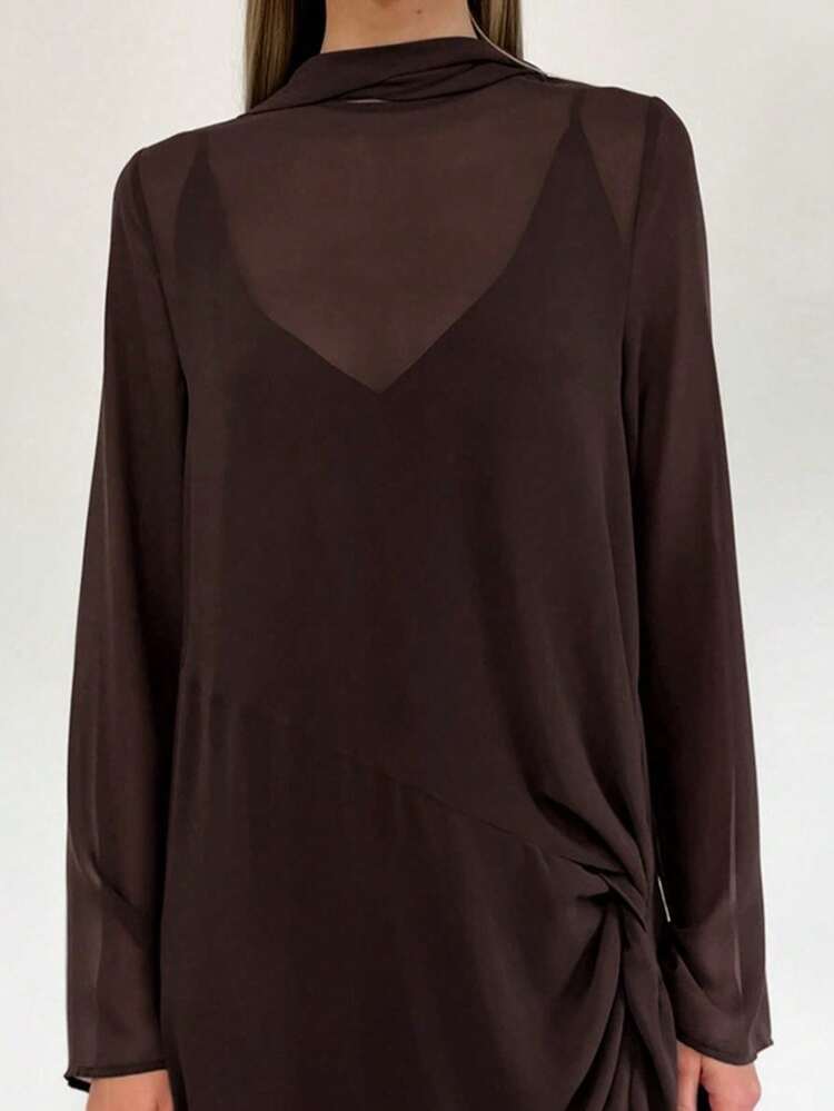 Dress With Exclusive Spring-Summer 2026 Design, Round Neck With Transparent Mesh, Long Sleeves, Bow Ties And Side Slit - màu nâu - Xem 4