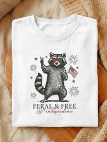 Women's Cotton T-Shirt With A Raccoon Graphic Print, Patriotic Independence Theme, Casual Summer Tee, Soft And Breathable, Short Sleeves For Everyday Wear. Cool Summer T-Shirt, Unisex Style. - 白色 - 查看 2