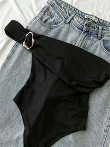 Body elegante de mujer con decoración metálica, de un solo hombro, para el verano - Negro - Ver 4