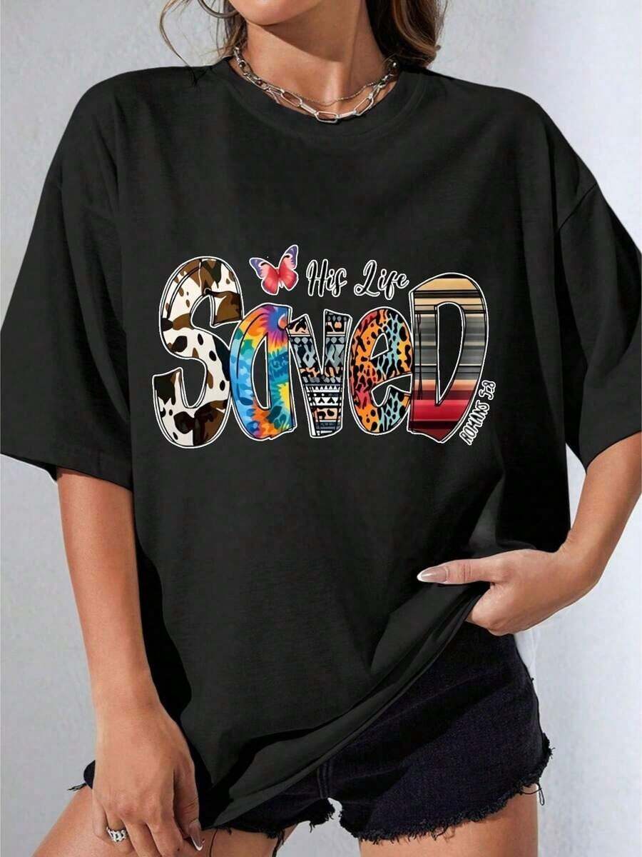 Camiseta Oversize Blanca y Negra para Mujer con Estampado de Mariposa y Patrón "White Sacred His Life", Inspiración Cristiana, Top Casual de Verano para Fiesta al Aire Libre, Camiseta Estampada Casual 180g - Negro - Ver 1