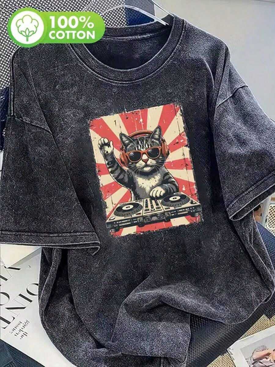 DJ Cat Attack, 230g, Camiseta Estampada, Algodón Batik de Alta Calidad, Camiseta de Marca de Moda Retro de Gran Gramaje para Hombre, Camiseta Casual de Cuello Redondo Holgada de Talla Grande para Verano, Unisex, Regalo Japonés, Regalo Perfecto. - Negro - Ver 1