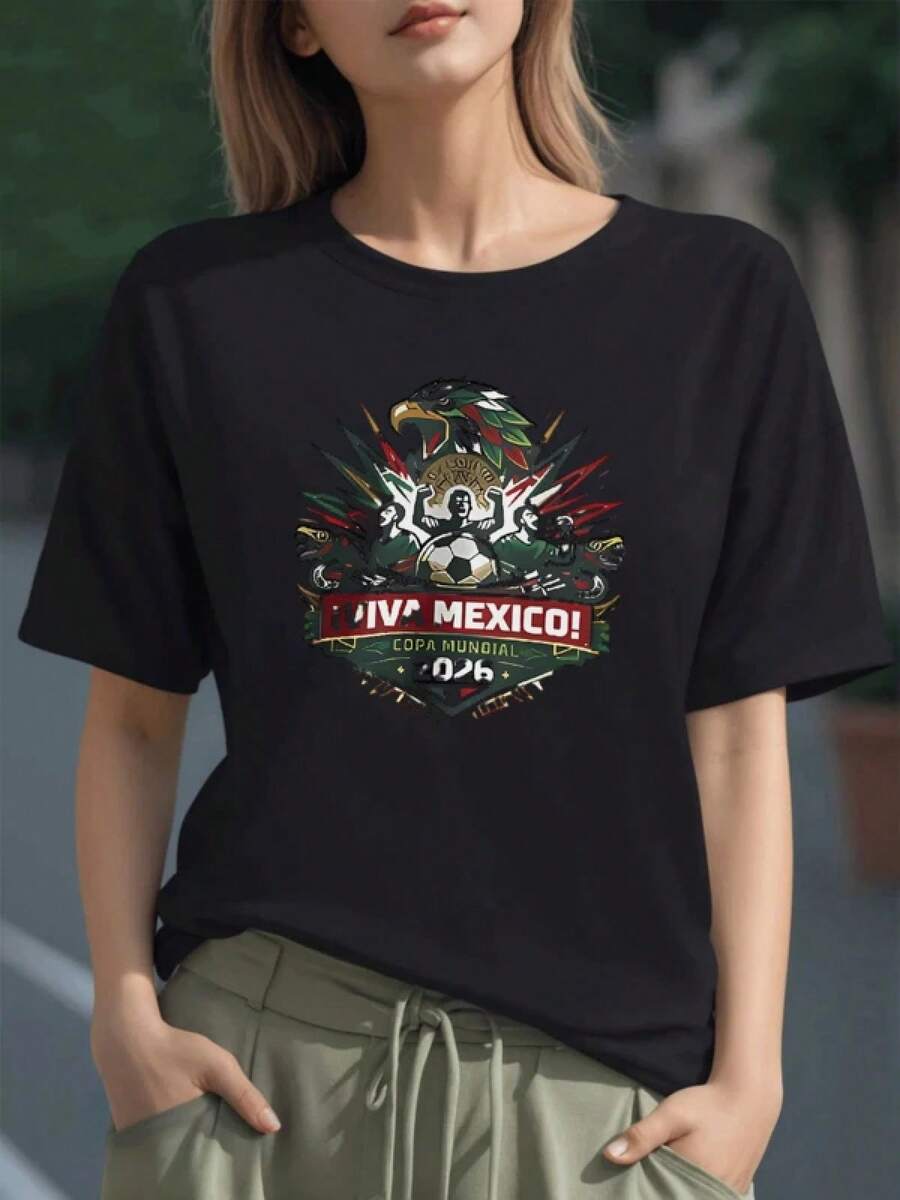 Símbolo de orgullo nacional con águila mexicana y jugadores celebrando el fútbol mundial con fuerza y pasión camiseta para mujer 100% algodón inspirada en la Copa Mundial 2026 ¡Viva México! - Negro - Ver 1