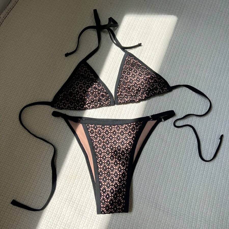 Nuevo bikini de dos piezas ultra sexy con diseño hueco y transparente. - Negro - Ver 1