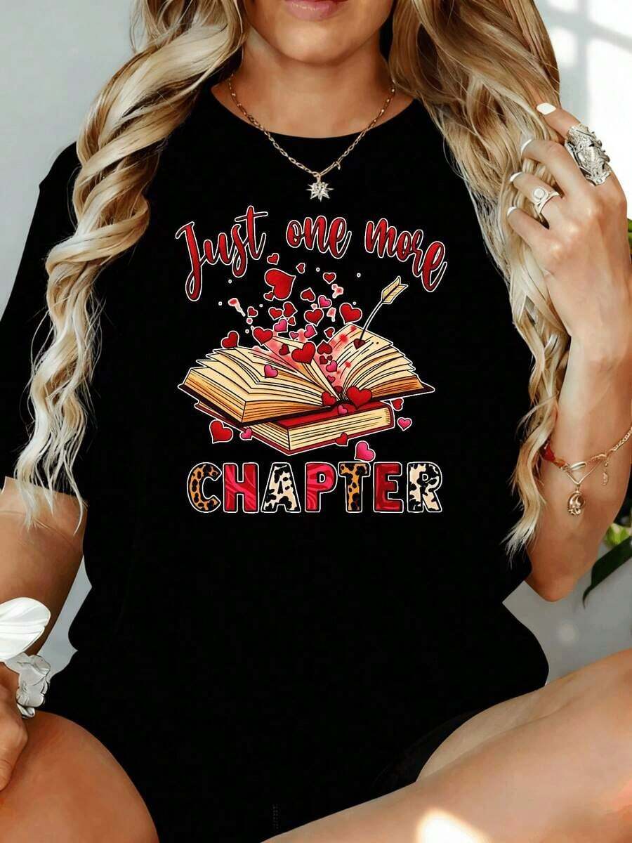 Camiseta para amantes de los libros "Solo Un Capítulo Más" para mujer, camiseta gráfica casual con diseño de corazones y libro abierto para entusiastas de la lectura, 180g, para ocio en casa, al aire libre, regalo para el Día de San Valentín o fiestas. - Negro - Ver 1
