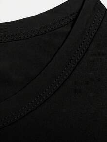 1 Piece Of Short Sleeve T-Shirt With Artistic Letter Print - Elegant And Stylish - For Women, Round Neck, Casual Sporty Style, 180g 100% Cotton. - 黑色 - 查看 5