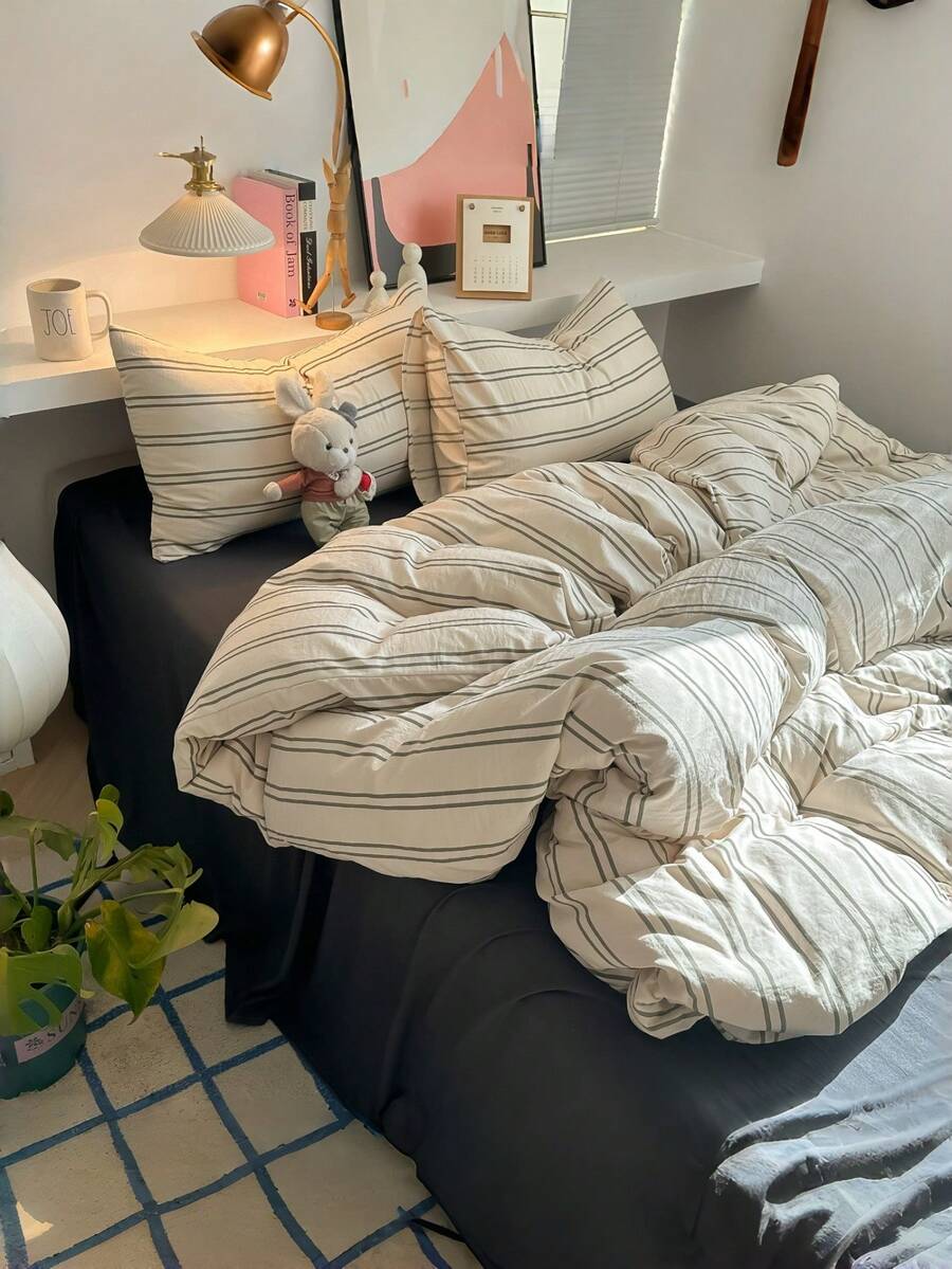 Bộ chăn ga gối 3 món bằng polyester tối giản họa tiết kẻ caro và sọc, phù hợp cho phòng ngủ bé trai/bé gái, có khóa kéo, dùng được cả bốn mùa, mềm mại và thoáng khí (Bao gồm 1 vỏ chăn, 2 vỏ gối, không kèm ruột chăn)