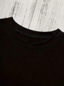 Limited Edition Women's T-Shirt With A Colombian National Flag Print, Featuring A Unique Urban Style, Loose Short Sleeves, A Round Neck, And A Comfortable, Soft, Elegant, And Stylish Design. Suitable For Everyday Wear, Machine Washable, With A Modern And Comfortable Fit, Versatile For Going Out, And Made Of Lightweight Cotton. Ideal For Gifting. Women's T-Shirt. Elegant. Bohemian Style. Soft, Breathable, And Comfortable Garment, Perfect For Spring, Summer, And Fall; Ideal For Vacations, Travel, And Everyday Wear. Perfect For Watching A Game. - 黑色 - 查看 3