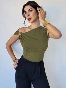 Asymmetrical Off-The-Shoulder Top With Metallic Embellishments, Stylish And Casual, Suitable For Going Out, Parties, And Other Occasions/Autumn For Women/Halloween Costume For Women/Red Christmas T-Shirt/New Year's Top/Elegant Top For Women - 軍綠色 - 查看 3