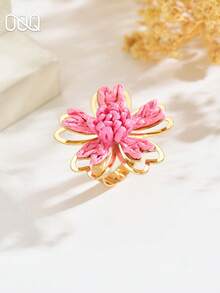 OOQ 1pc Vacation Style Five-Petal Rattan Flower Open Ring, Adjustable Size Portable Colorful Floral Ring For Women, Bridesmaid Gift, Friend Gift (Handmade Rattan Weaving, Random Shape) - Pink - View 3