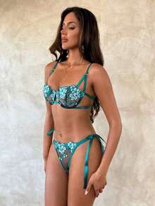 Set de 2 piezas de lencería compuesto por sujetador y pantie con bordado floral y tela de malla para mujeres - Verde Oscuro - Ver 4
