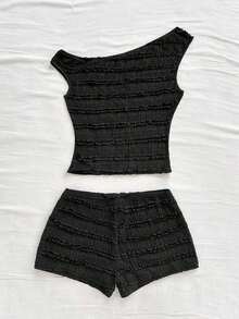 Conjunto de 2 piezas para vacaciones primavera/verano de mujer: Top corto asimétrico de hombro de punto a rayas rojas y blancas y shorts ajustados de tiro súper bajo, adecuado para fiesta, Navidad, San Valentín, cita, playa, crucero, carnaval, Pasc - Negro - Ver 2