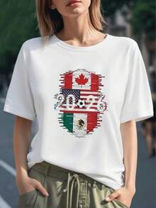 Escudo con banderas de Canadá Estados Unidos y México junto al número 2026 simbolizando unión y pasión por el fútbol camiseta para mujer 100% algodón cómoda y moderna - Negro - Ver 6