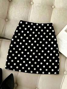 corta ajustado de verano para mujer con diseño elegante y clásico de lunares negros y plisados, regalo de cumpleaños, atuendo para fiestas, festivales, viajes y vacaciones en la playa.Diseño único y versátil, con estilo fashionable. - Blanco y Negro - Ver 2