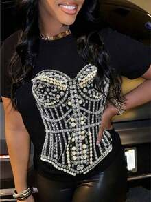 Camiseta de manga corta negra para mujer, adornada con perlas y pedrería, estilo vintage, Y2K, sexy, holgada y casual, adecuada para la comodidad del verano, el transporte diario y el estilo urbano. - Negro - Ver 9