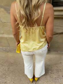 Camiseta de mujer elegante, de estilo minimalista, lujosa y retro, con diseño de encaje cruzado, satén brillante, de estilo casual y romántico para primavera/verano, de color amarillo, suelta y cómoda para uso diario - Amarillo - Ver 8