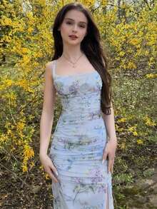 Elegant French-Style Floral Print Strappy Dress, Fitted Summer Fashion For Women - Blue - View 5