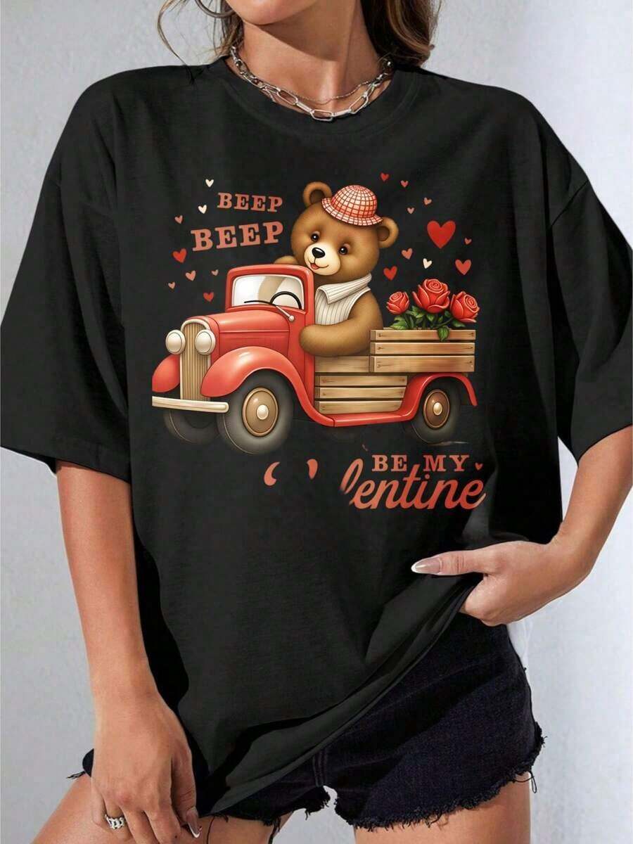 Camiseta Negra y Blanca para Niña con Estampado de Oso Lindo Conduciendo un Camión Rojo con Rosas y la Frase "Beep Beep Be My Valentine", Ideal para Regalo de San Valentín, Noche Romántica, Uso en Fiestas al Aire Libre, Camiseta Casual Estampada de 180g - Negro - Ver 1
