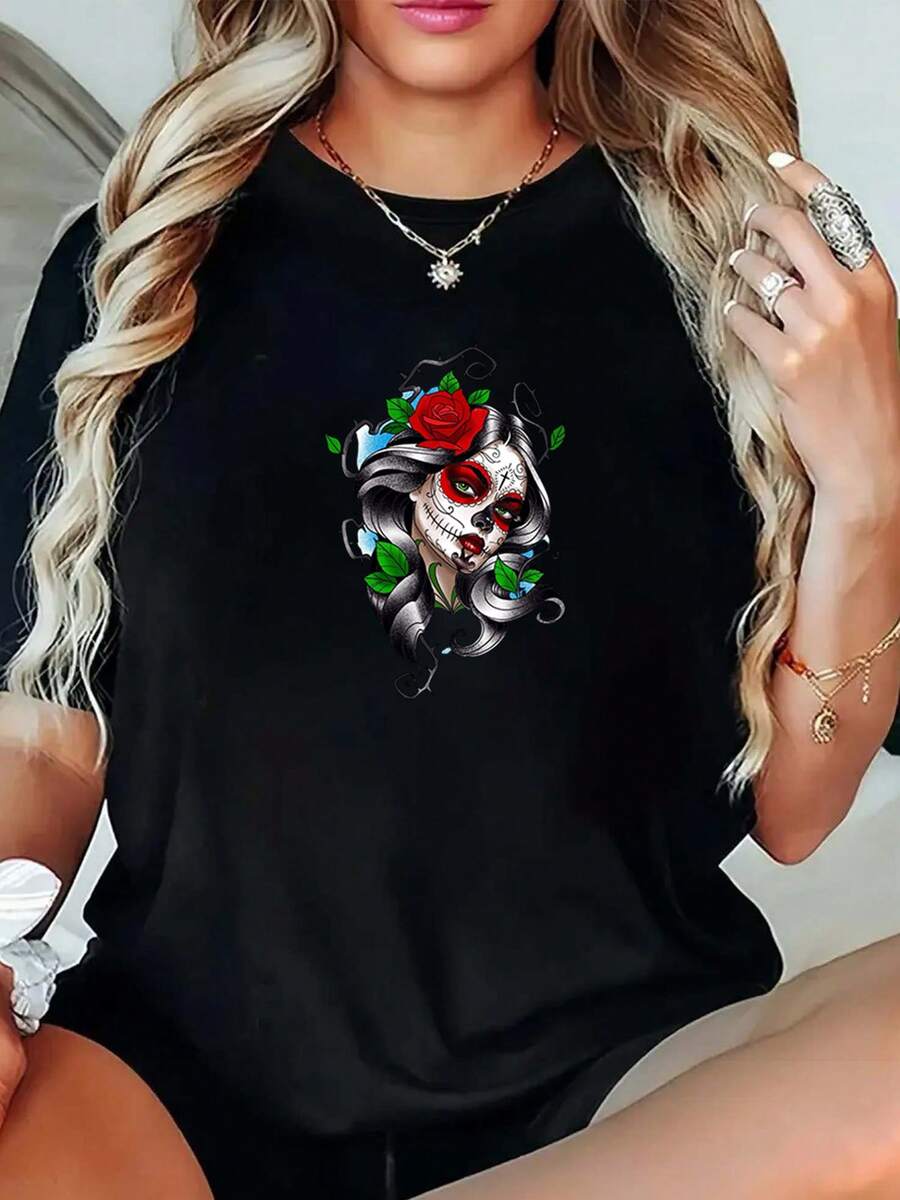 Camiseta de Mujer, Blusas de Mujer, Blusas Bonitas de Mujer, Ropa de Mujer, Conjuntos de Mujer, Stock Local. Camiseta de 180g en blanco y negro con diseño estampado de alta calidad de Catrina Mexicana y Rosas, cuello redondo, corte holgado, uso diario casual, unisex, transpirable, versátil, lavable a máquina, cómoda, tallas S a 2XL, ideal para uso diario casual, deportes, uso en todas las estaciones, diseño único de calaveras estilo mexicano. Blusas para salir para mujer. - Negro - Ver 1