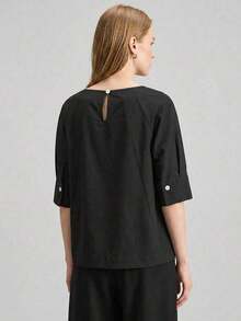2026SS Nueva blusa de mujer, atuendo de vuelta al colegio, estilo campestre, casual de oficina, cita nocturna, aeropuerto, uso de fiesta, unicolor de verano con hombros descubiertos y manga corta, tela tejida, adecuada para el Día de San Valentín, t - Negro - Ver 7