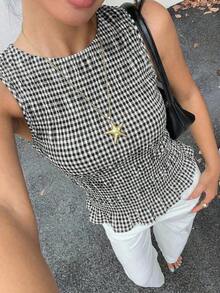 Top sin mangas con escote cuadrado, estampado de cuadros, con volantes en el bajo, para mujer.Top casual de verano con Body fruncido, estilo estético a cuadros, para vacaciones y salidas - Blanco y Negro - Ver 7