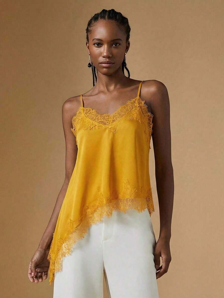 2026 Nuevo Llegado Verano Elegante Blusa de Satén a Lunares para Mujer con Tirantes de Encaje Contrastante y Bajo Asimétrico de Longitud Regular/Blusa Asimétrica de Verano, Blusa de Salida de Verano para Mujer, Vacaciones de Primavera, Blusa Eleg - Amarillo - Ver 1