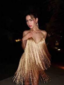 Women's Gold Dress With Shimmering Fringe, Deep V-Neck Halter Neckline, Mini Dress Design With Chain Details, Breathable Metallic Material Ideal For Parties And Summer, Festive Style Perfect For Clubbing, Evening Events And Celebrations - 杏色 - 查看 1