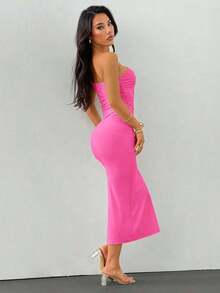 Falda de cola de pez con pliegues asimétricos y broche dorado como decoración - Rosa Fucsia - Ver 2