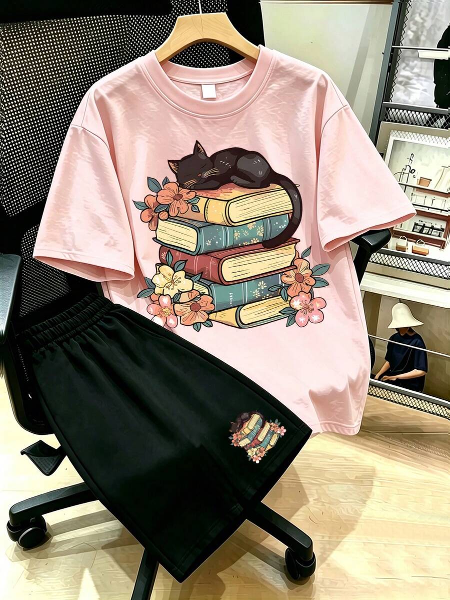 花卉貓咪印花T恤與短褲兩件套,大尺碼女款夏季套裝,適合夏季度假、海灘、假期、春季、情人節、嘉年華、日常穿著、外出、野餐、節慶、海灘、派對、生日、海灘、聚會、舞蹈、學校、音樂節、度假、通勤、健身、婚禮、新年、春季上衣,女款夏季套裝,女款度假服飾 - 彩色 - 查看 1