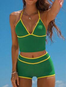 Traje de baño de dos piezas con cuello halter en colores contrastantes blanco y negro, conjunto de shorts de cintura alta, bikini adelgazante para chicas guapas en vacaciones. - Verde - Ver 11