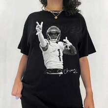 Camiseta de fútbol vintage Ja'Marr Chase 2026, camiseta negra Gildan, camiseta juvenil, sudadera unisex, camiseta casual Teecool, camiseta estampada para mujer. - Negro - Ver 7
