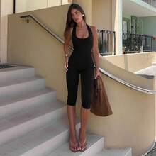 Minimalist Halter Neck Capri Jumpsuit, Square Neck Form-Fitting Everyday Casual Romper - nero - Visualizzare 5