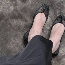 Low-Cut Patent Leather Split Toe Shoes, Inner Heightening Mesh Rhinestone Pig Trotter Daily Single Shoes - Silver - View 5