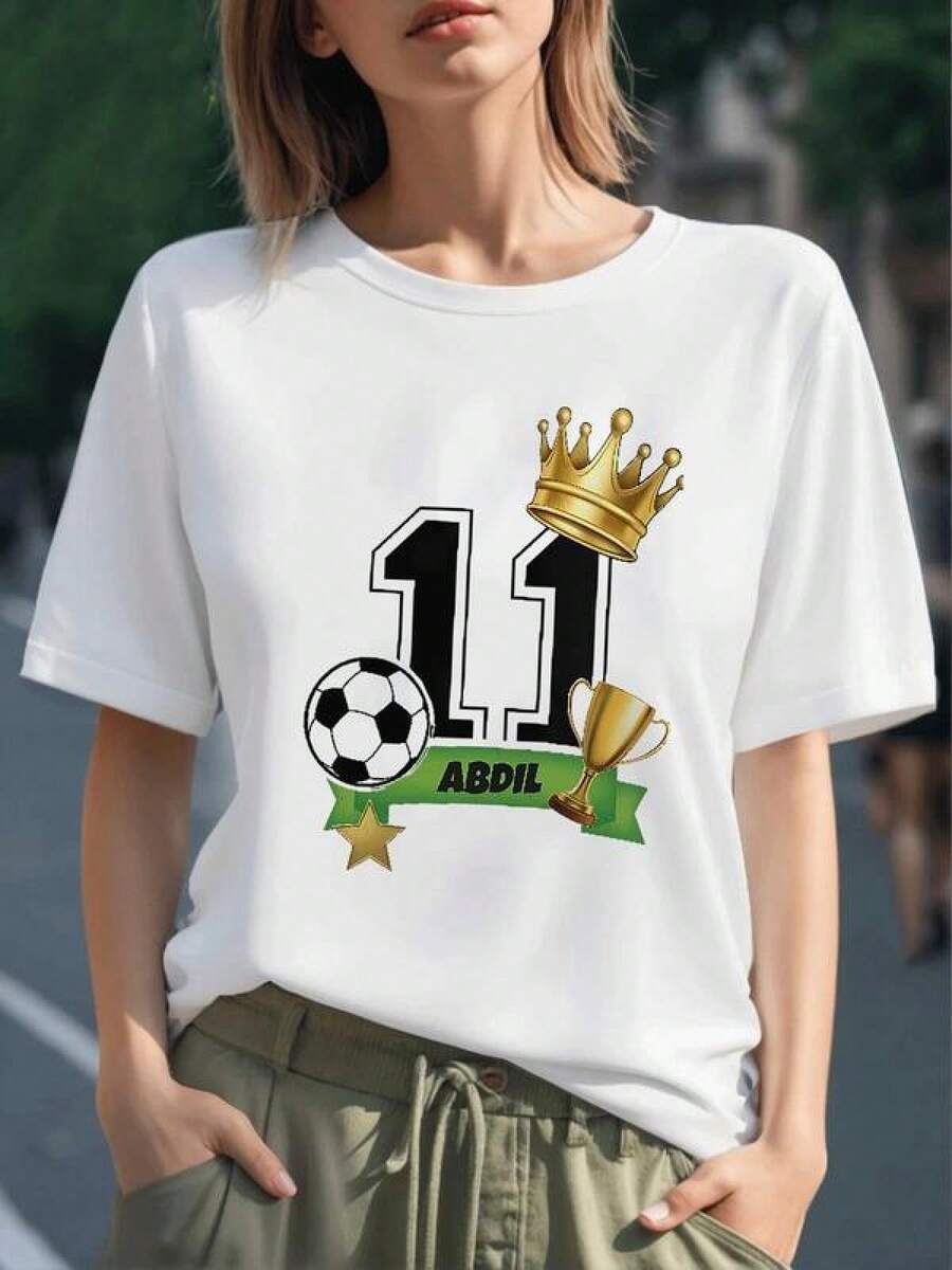 Corona dorada sobre número 11 con estrella balón y trofeo que simboliza triunfo y liderazgo deportivo camiseta para mujer 100% algodón cómoda y casual para uso diario - Negro - Ver 1