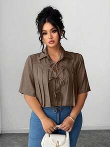 Blusa elegante corta con pliegues y lazo delantero para mujer - Caqui - Ver 7