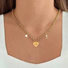 1 pieza Clásico Corazón Hueco Inicial Cruz Redonda Colgante de Perla Cadena de Acero Inoxidable Dorado Collares para Mujeres - Amarillo Oro - Ver 1