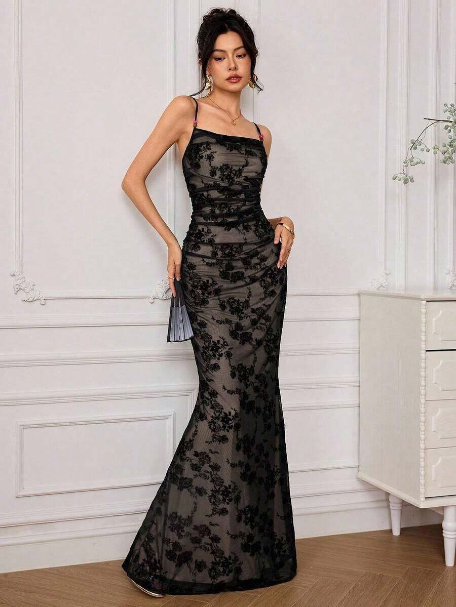 Vestido de slip maxi elegante con ajuste ceñido, dobladillo de cola de pez y pliegues en unicolor para mujer - Negro 3 - Ver 1