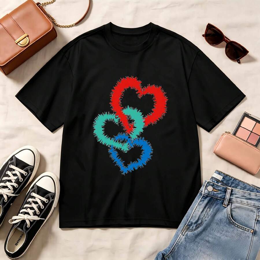 Retro Heart Design, 100% Cotton, Oversized Soft Breathable, Casual Crewneck, Short Sleeve Top, Summer Vibes, Romantic Streetwear, Kawaii Aesthetic - Negro - Ver 1