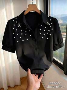 Blusa casual/de trabajo de manga corta elegante y ajustada con cuello con tachuelas para mujeres - Negro - Ver 3