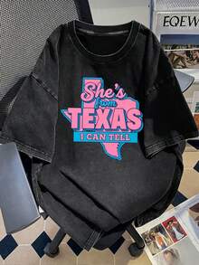 Ella viene de Texas. Camiseta casual de manga corta con cuello redondo y estampado, lavada para uso diario. - Negro - Ver 6