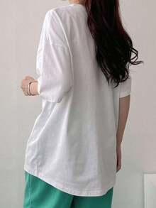 Camiseta Casual de Mujer con Cuello Redondo, Corte Holgado y Estampado Gráfico, Blusas Bonitas de Estilo Vintage Urbano, Camiseta Unisex de Algodón de Manga Corta y Cuello Redondo. blusas.blusas casuales para dama. - Blanco - Ver 5