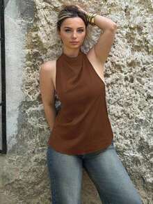 Blusa negra ajustada de estilo casual y elegante para la temporada de primavera/verano, con cuello asimétrico, sin mangas, escote halter, espalda descubierta y decoración de lazo - Café integral - Ver 4
