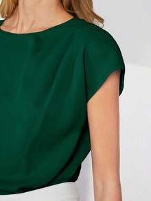 Blusa de mujer con mangas de murciélago asimétricas, de unicolor, estilo básico urbano de viaje, moda elegante y sencilla para negocios casuales, adecuada para maestras y uso en la oficina - Verde Oscuro - Ver 5
