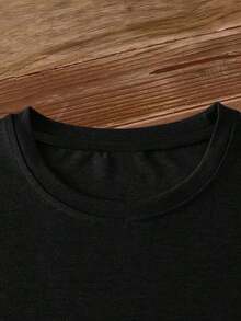 Women's Short-Sleeved T-Shirt With An Earth Print, Crew Neck, Machine Washable, Soft To The Touch, Breathable, Suitable For Spring, Summer, And Autumn. Friendly, Unique, Casual, For Everyday Wear, Easy To Match, Women's Top, Sizes S-XXL. Suitable For Many Occasions, Such As Charity Events, Nature Excursions, Etc. Unisex Loose-Fitting Cotton Short-Sleeved Crew Neck T-Shirt With An Urban Vintage Style - 黑色 - 查看 3