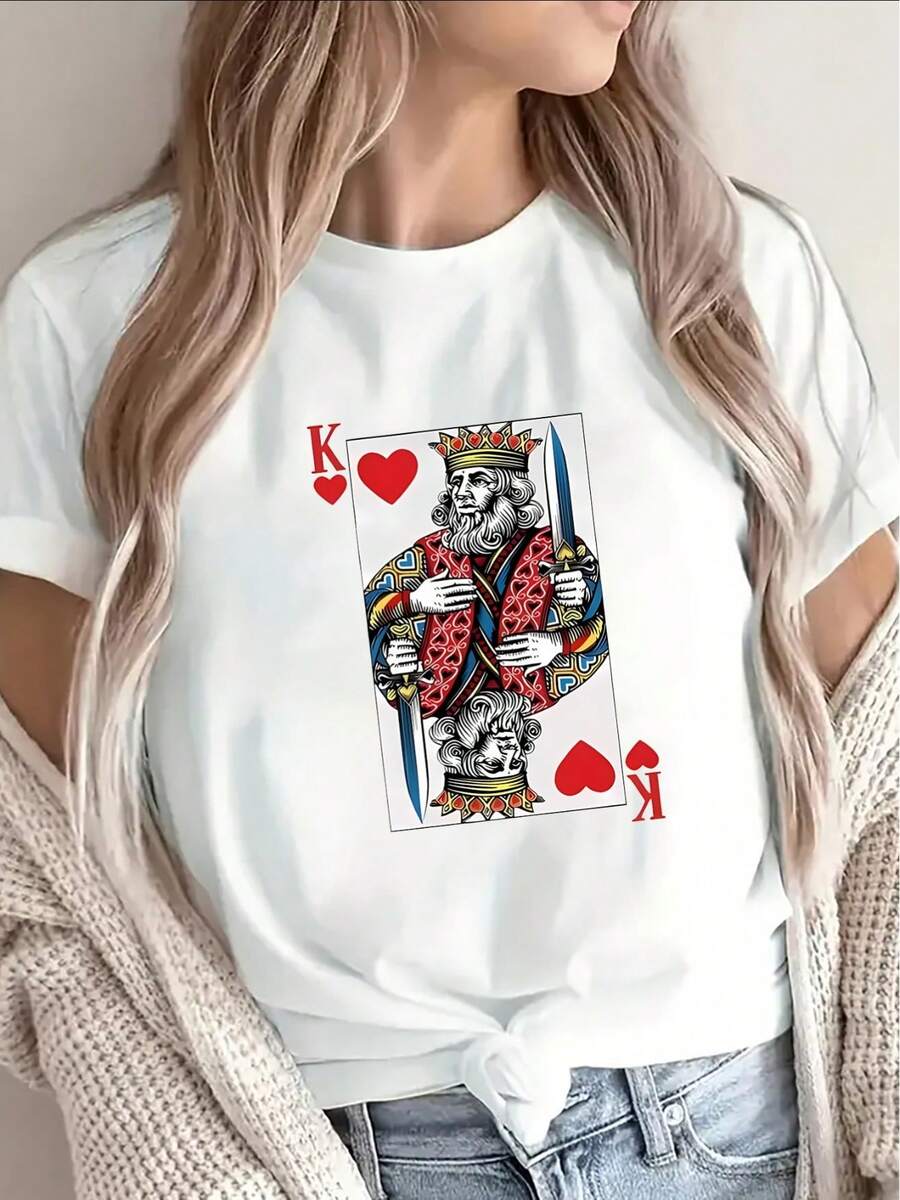Camiseta de mujer con estampado de corazón rojo en forma de K, hecha de poliéster, de manga corta, ligera y duradera, adecuada para el hogar, restaurantes o uso casual al aire libre, cómoda y ajustada para el uso diario. - Blanco - Ver 1