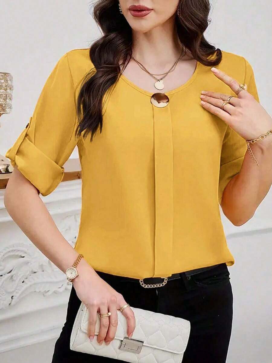 Clasi Blusa casual sencilla para uso diario con cuello redondo, manga corta y botones delanteros para mujer - amarillo ganso - Ver 1